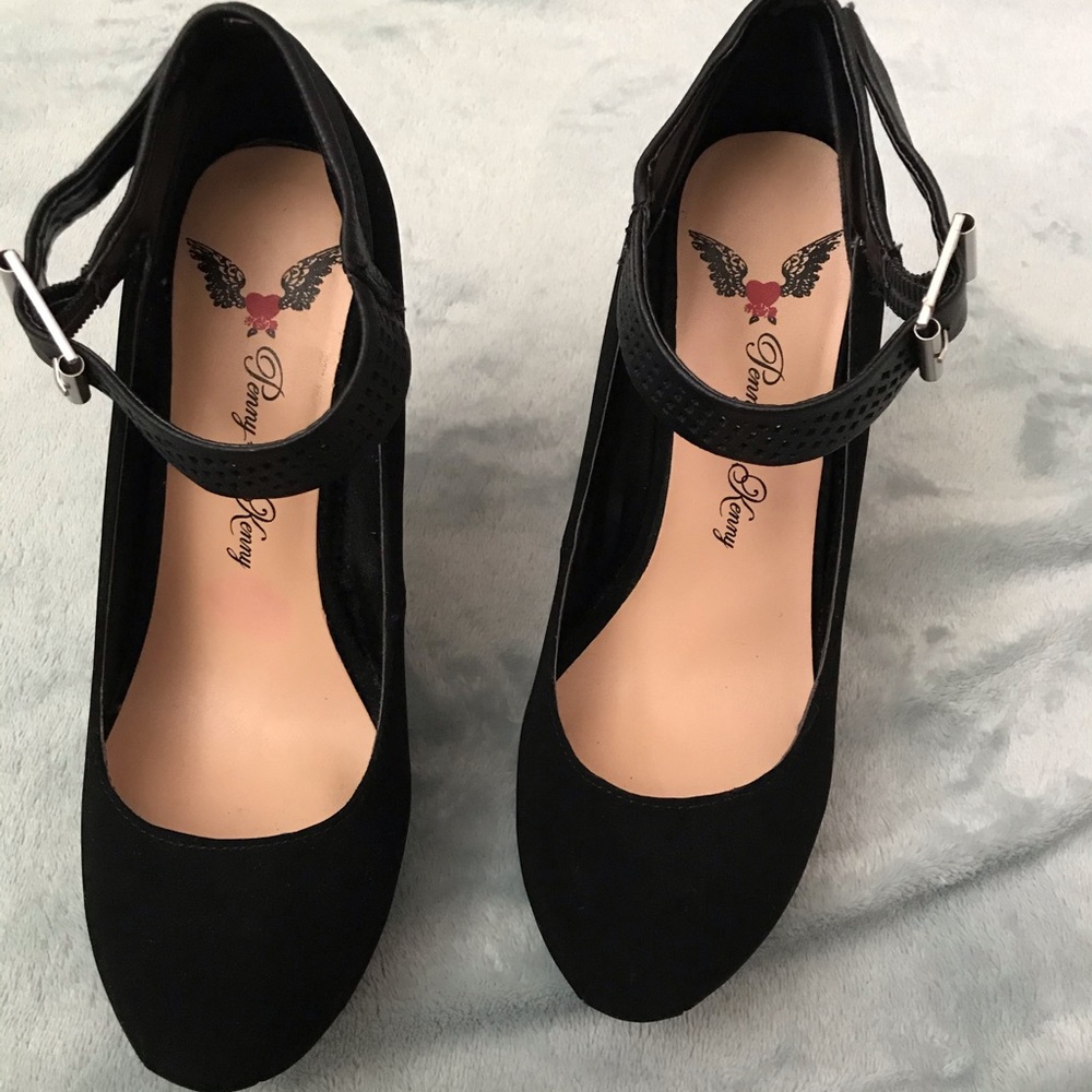 Crushed Velvet Black 3” Heels